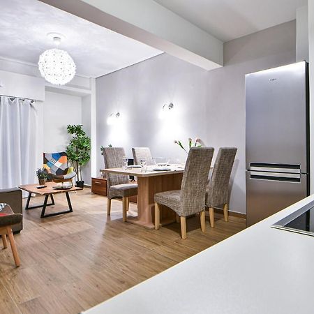 Serene N Modern Renovated Flat Ateny Zewnętrze zdjęcie