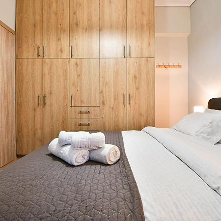 Serene N Modern Renovated Flat Ateny Zewnętrze zdjęcie