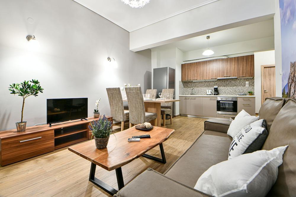 Serene N Modern Renovated Flat Ateny Zewnętrze zdjęcie