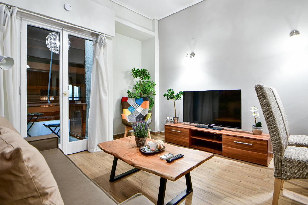Serene N Modern Renovated Flat Ateny Zewnętrze zdjęcie