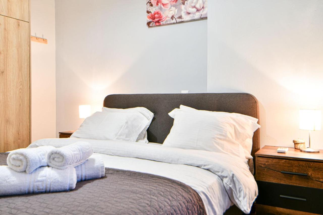 Serene N Modern Renovated Flat Ateny Zewnętrze zdjęcie